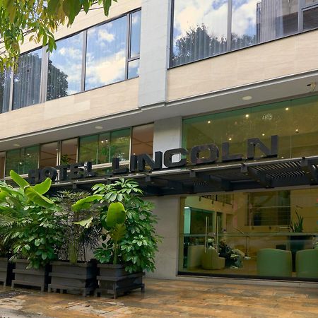 Hotel Lincoln Меделин Екстериор снимка