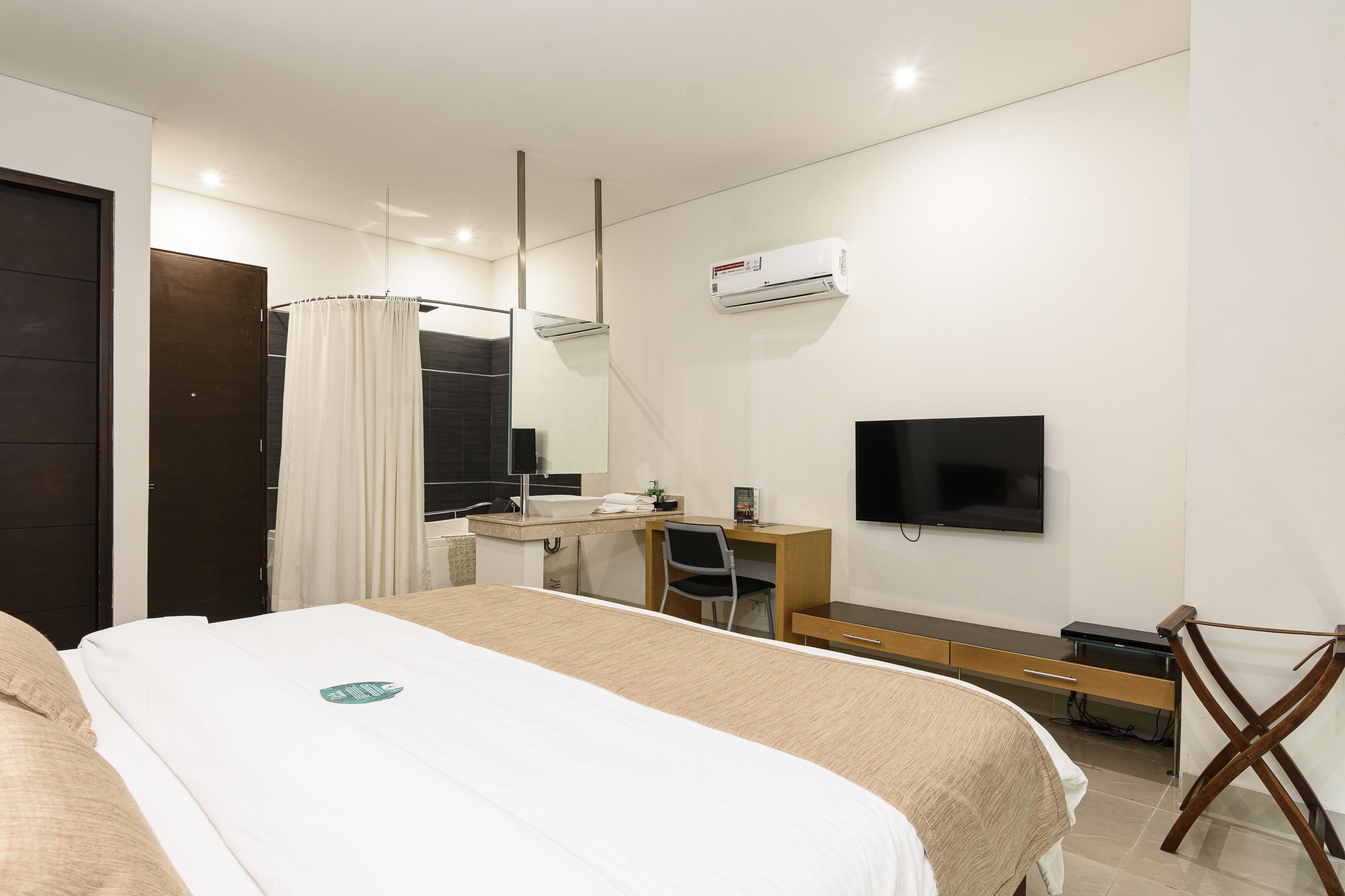 Hotel Lincoln Меделин Екстериор снимка