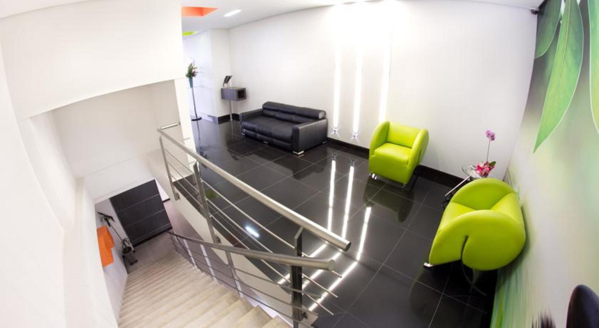 Hotel Lincoln Меделин Екстериор снимка