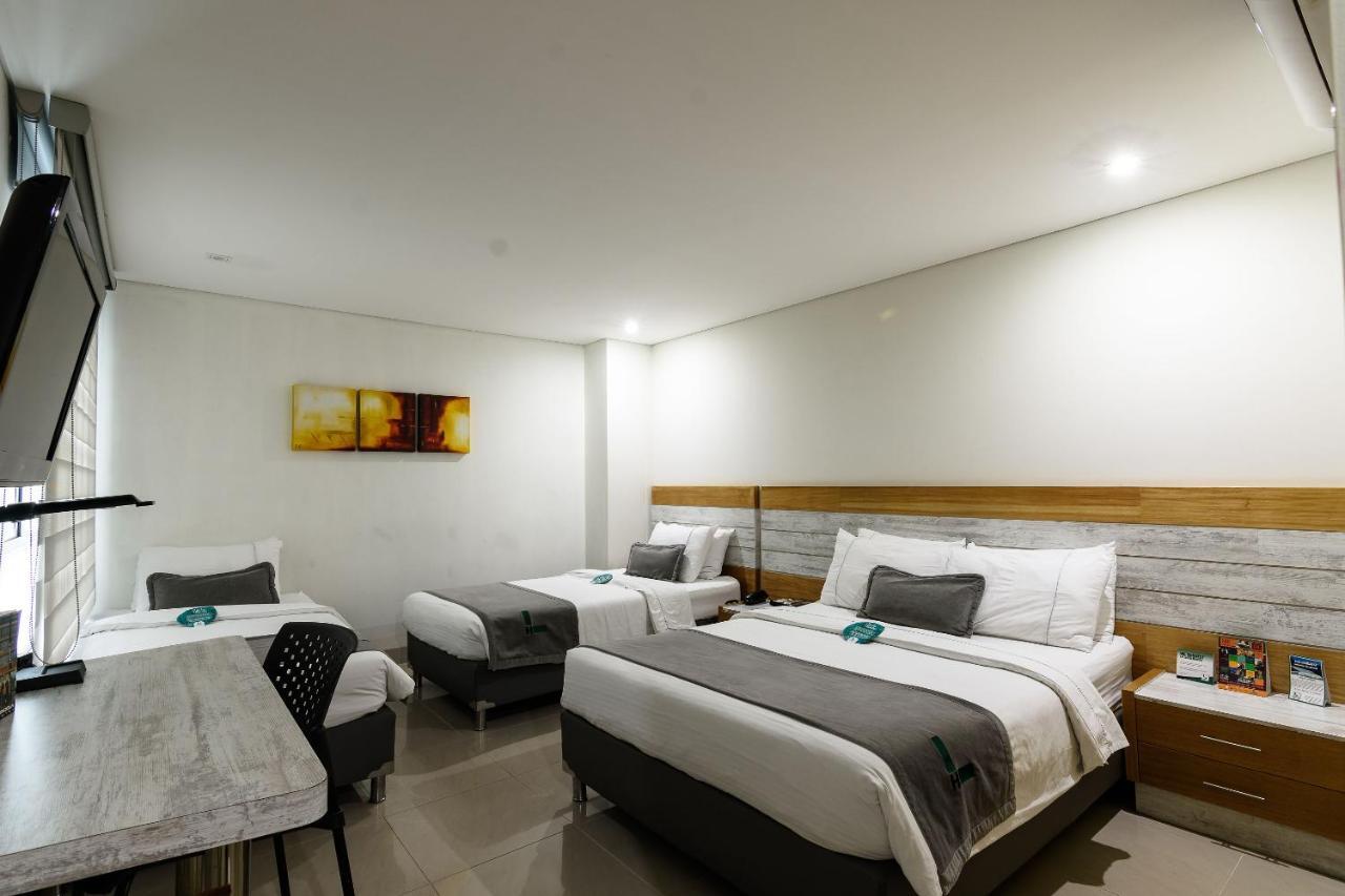 Hotel Lincoln Меделин Екстериор снимка